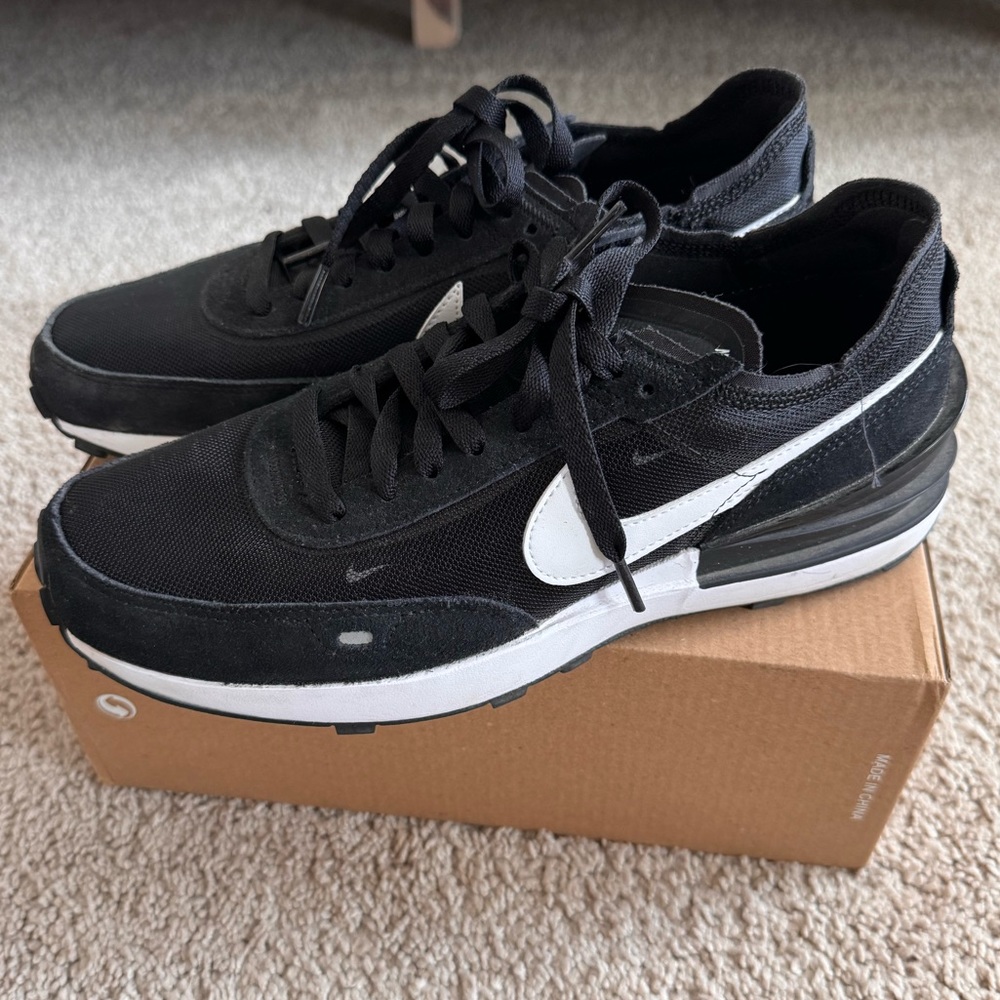 Nike waffle sneakers